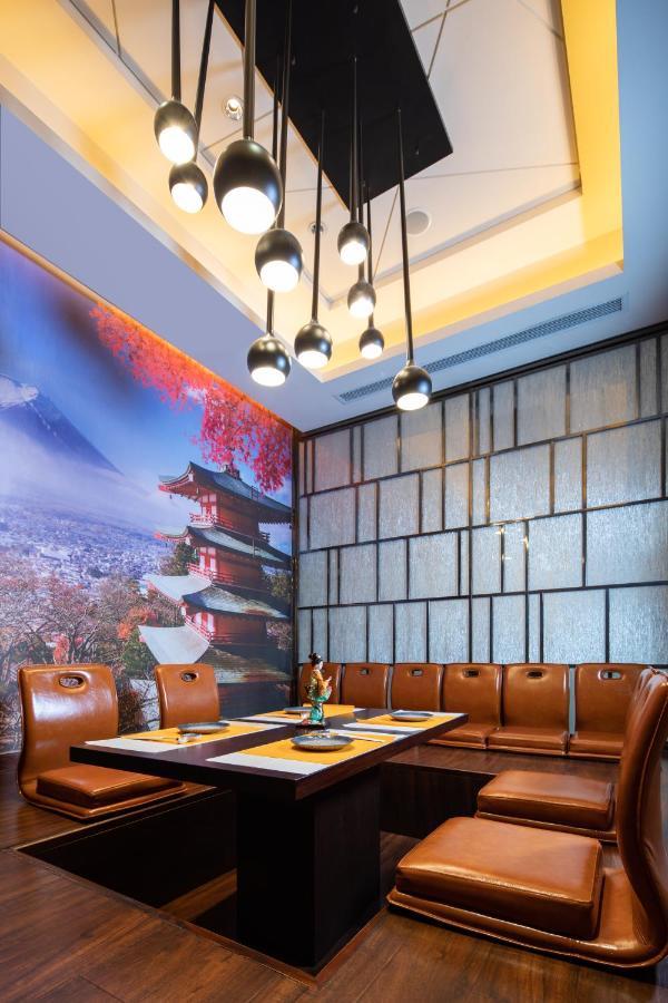 Hotel Wyndham Grand Plaza Royale Colorful Yunnan Kunming Esterno foto